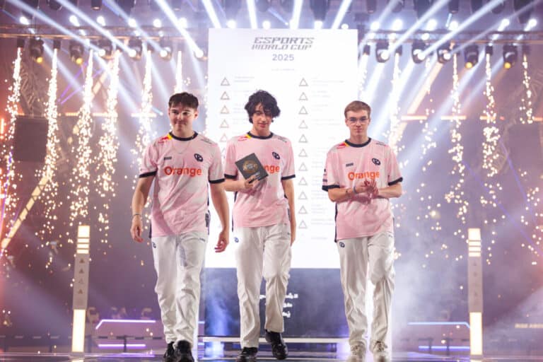 Karmine Corp aux Worlds 2025 de Rocket League : les grands favoris ?