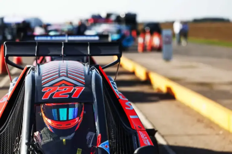 Nel Regno Unito il motorsport parte anche dai videogiochi