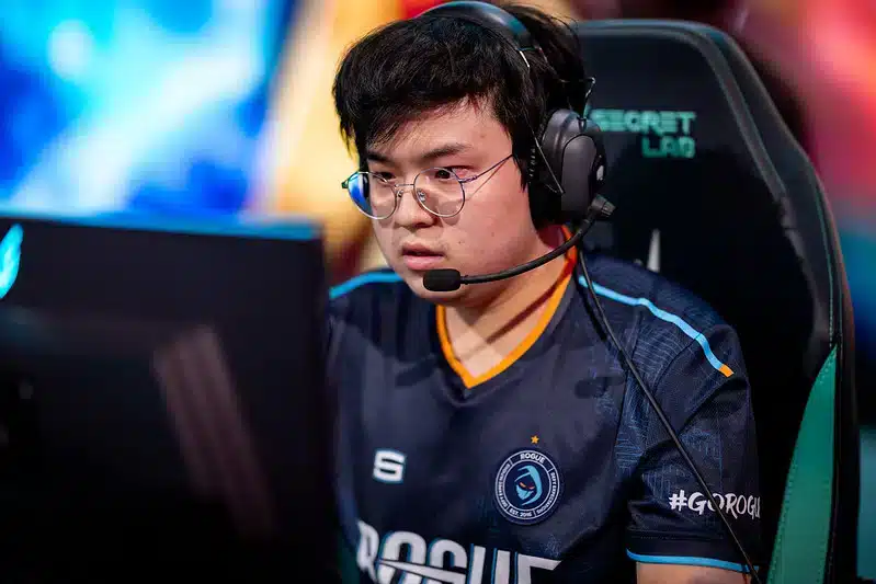 Rogue 선수