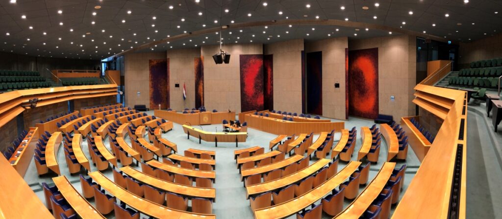 Tweede kamer houdt rondetafelgesprek over illegale goksites