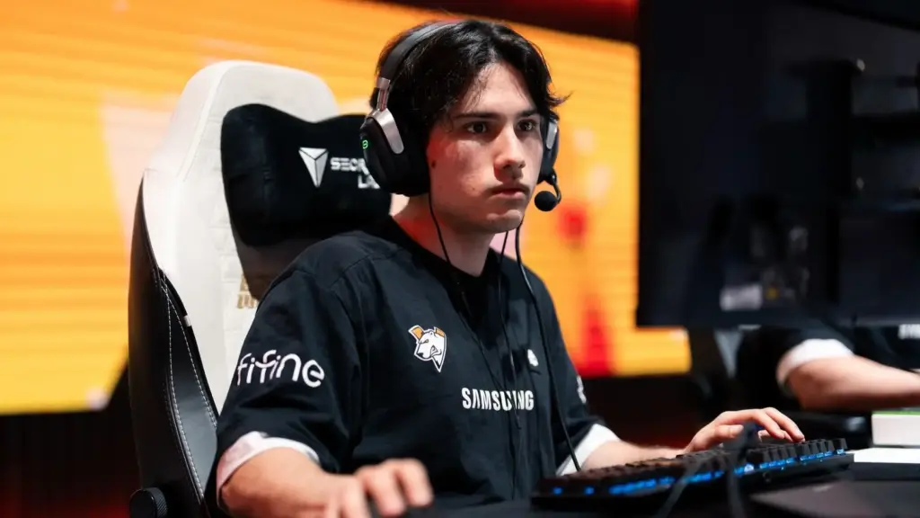 Virtus.pro haalt Dota 2 roster uit elkaar