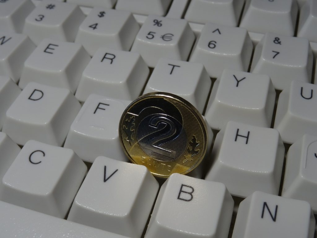 Paypal cracks down on esports payments