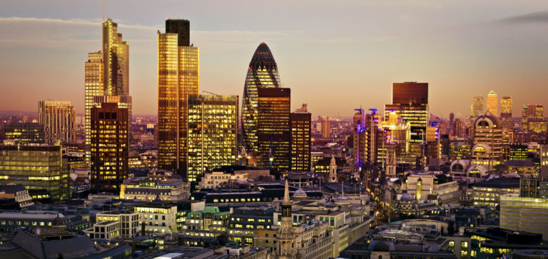 Riot Games to open office in London