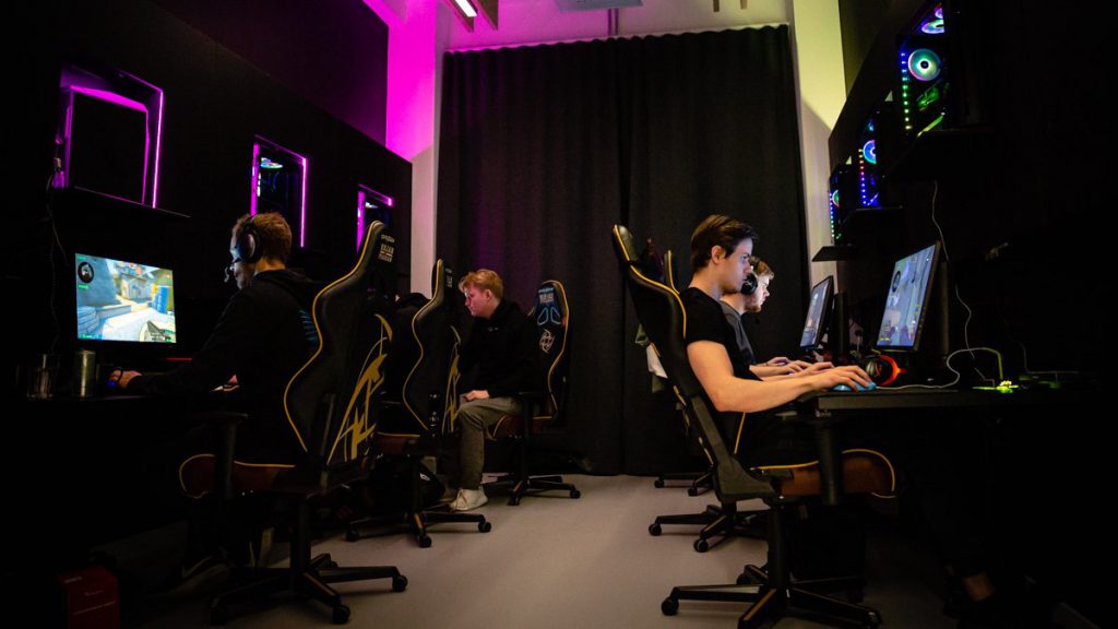 Ninjas in Pyjamas extends partnership with ASUS ROG