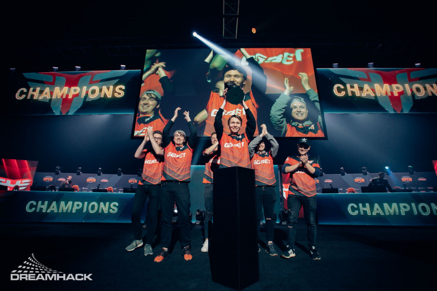 Heroic DreamHack