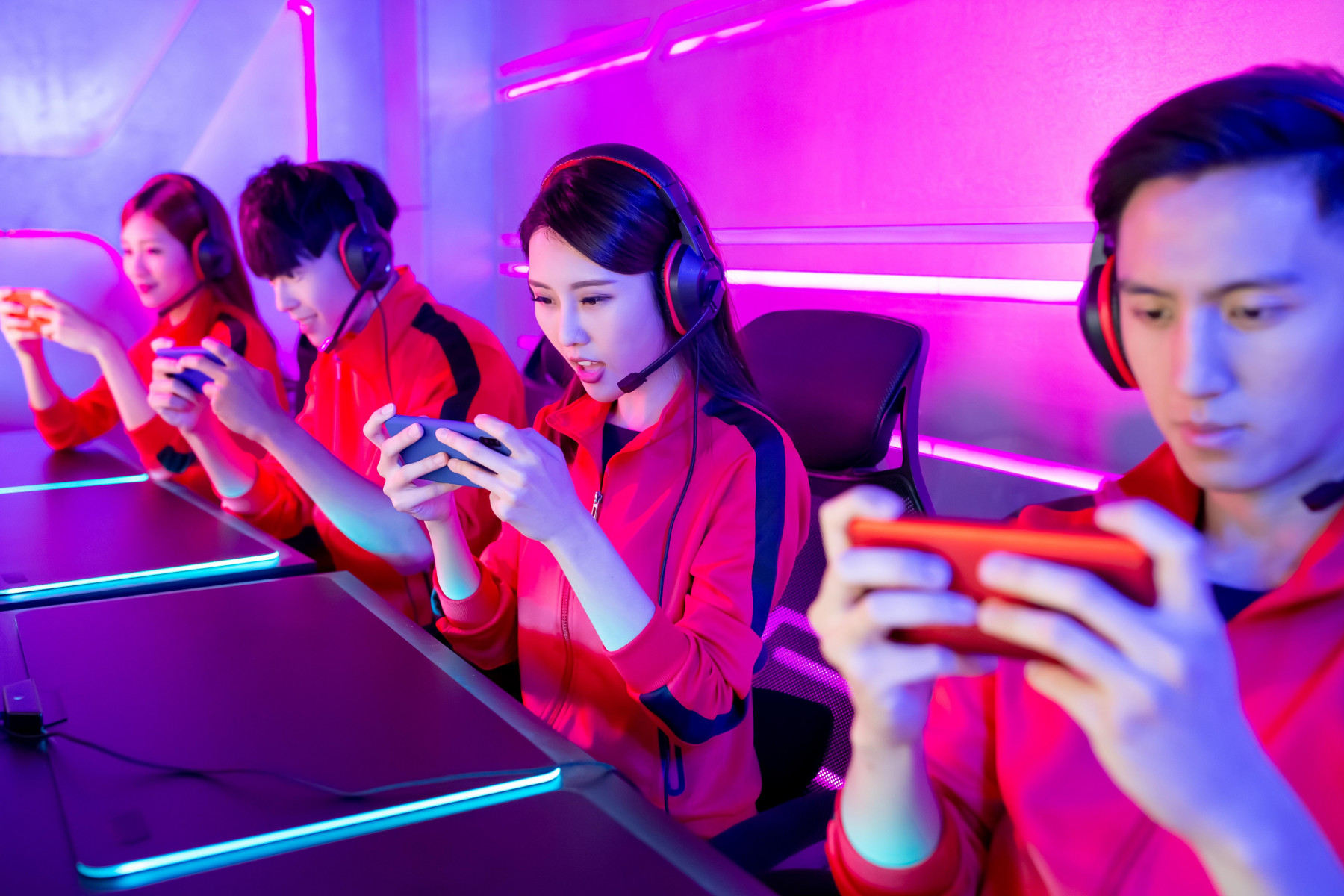 esports mobile production