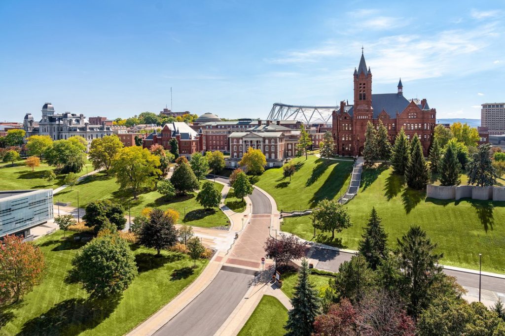 Syracuse University esports degree