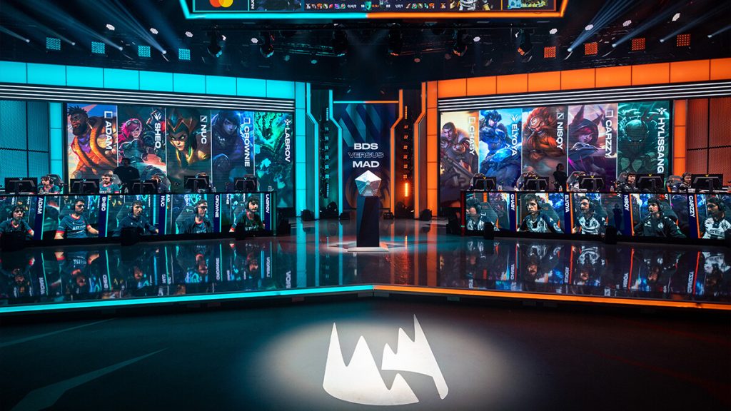 Image of LEC teams competing in Riot Games Berlin studio