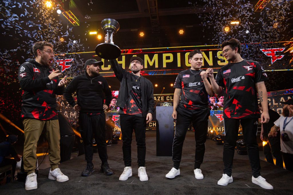 Image of FaZe Clan Halo team holding Halo World Championship trophy