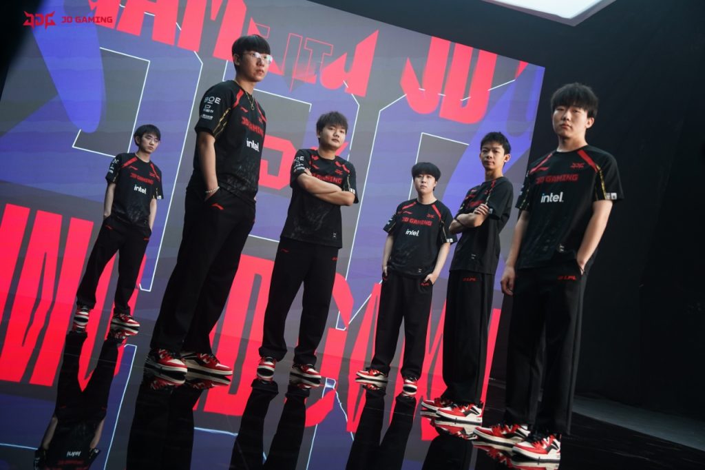 JDG Esports League of Legends team in the LPL