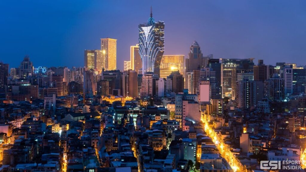 Macau Casino revenue dips in April as economic clouds gather