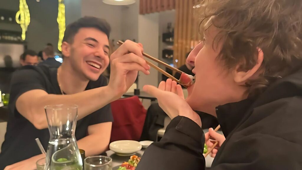 Boaster and crashies' undying love