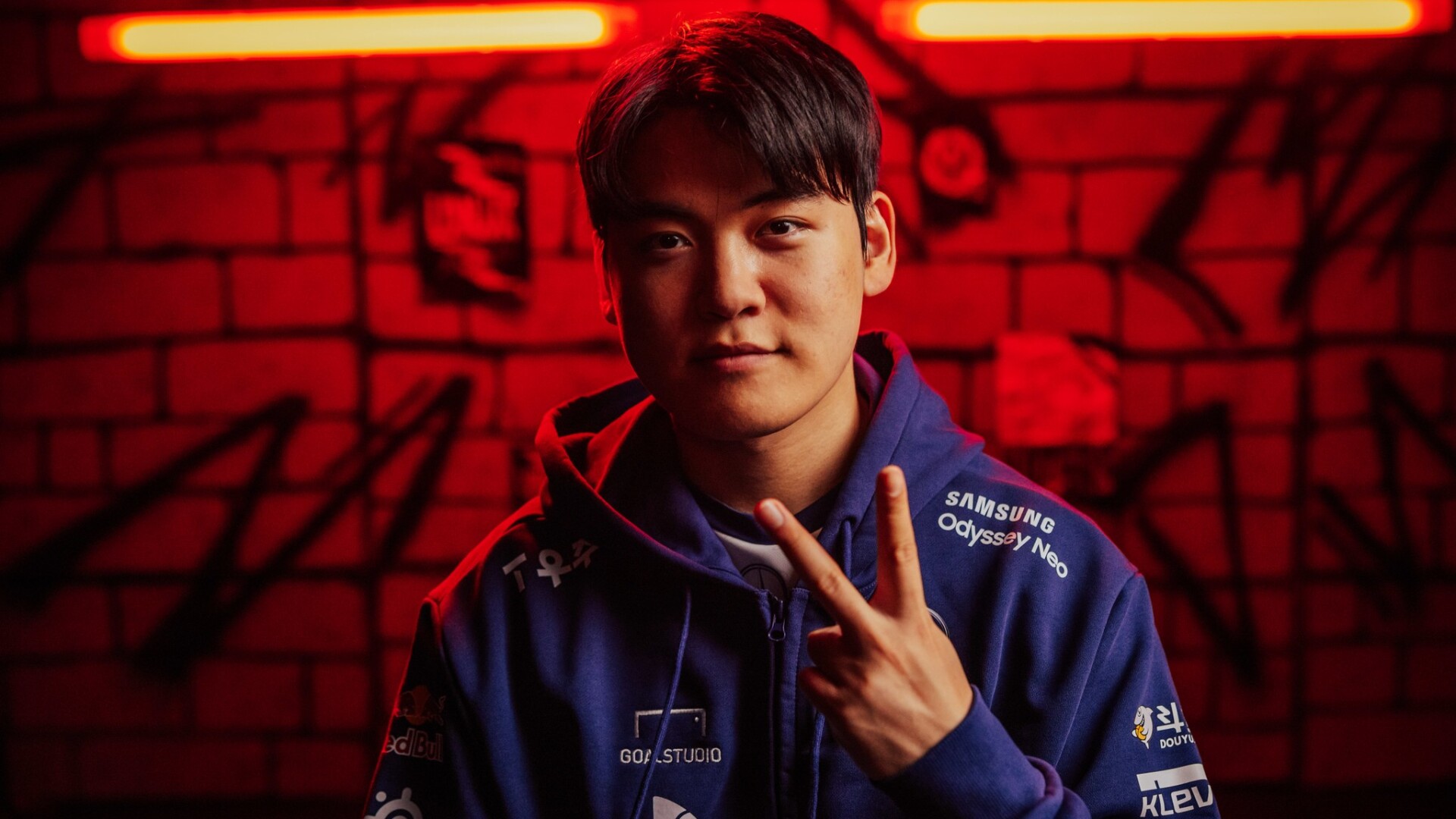 Smash replaces Gumayusi for T1 vs KT Rolster