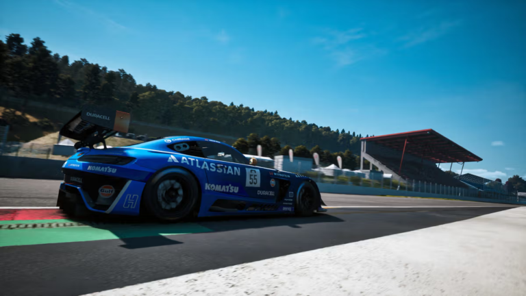 What is Rennsport R1 and who is involved in the sim racing esport?