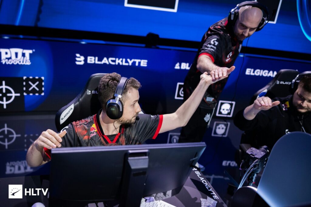 G2 Counter Strike 2 huNter and TaZ