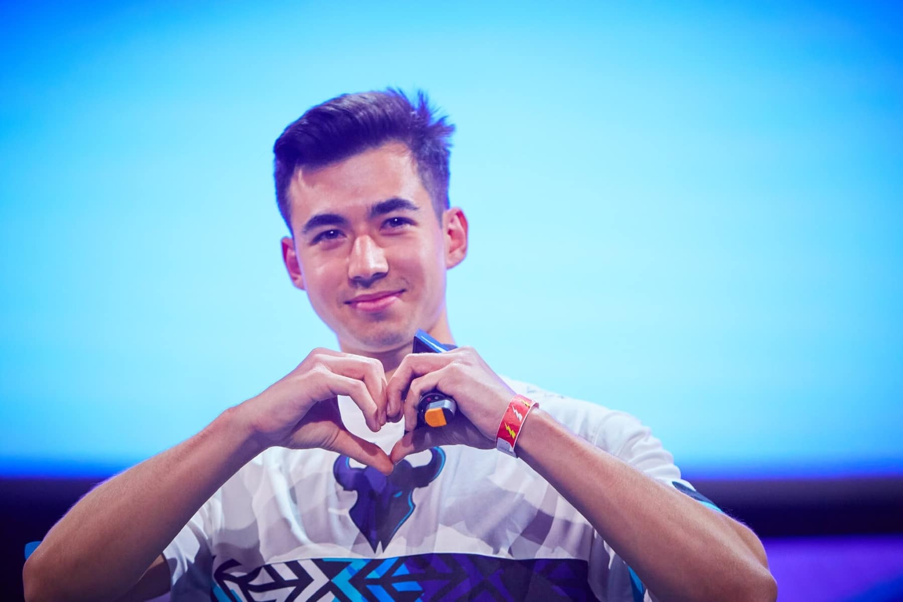 Call of Duty world champion Attach announces retirement
