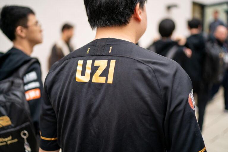 Uzi becomes second inductee in League of Legends’ Hall of Legends