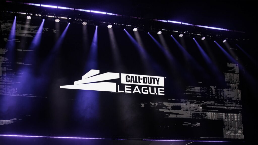 Image of Call of Duty League logo displayed on screen of LAN stage
