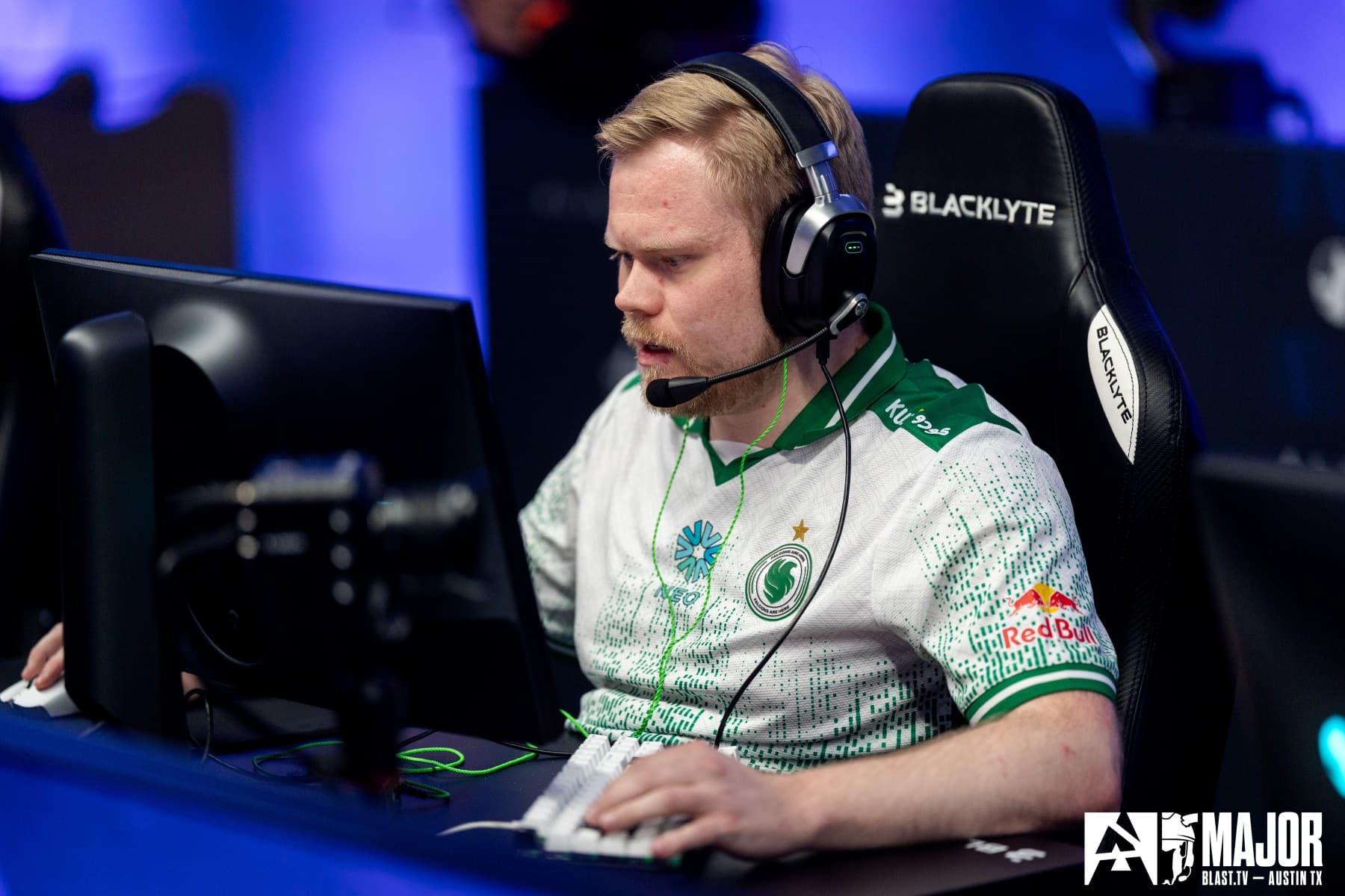 Team Falcons benches Magisk, officially confirms Kyosuke signing