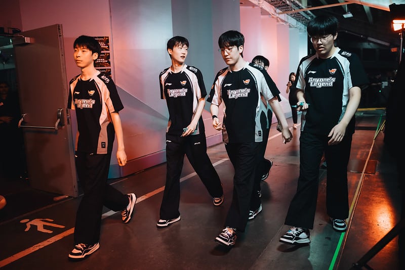 MSI 2025 Anyone's Legend