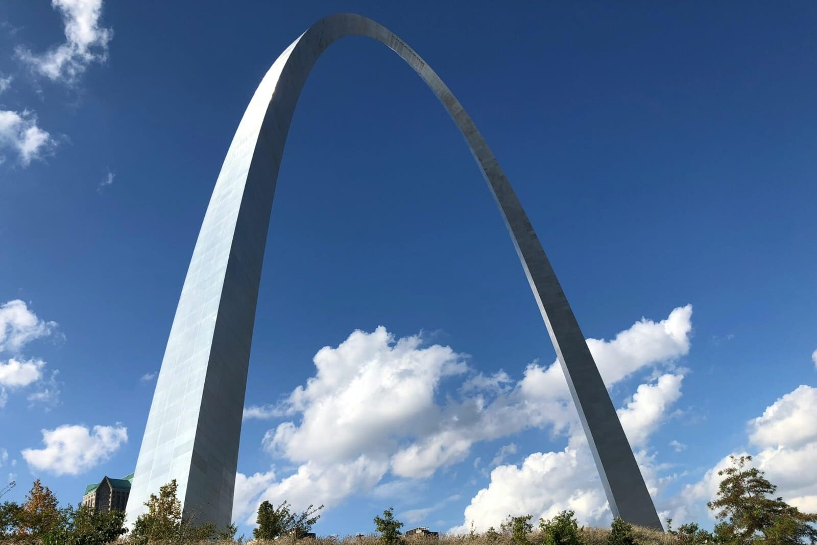 Missouri sports betting operators rush to meet Sept. 12 license deadline