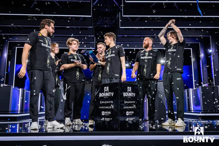 Team Spirit tops September CS2 VRS, Team Vitality drops to second