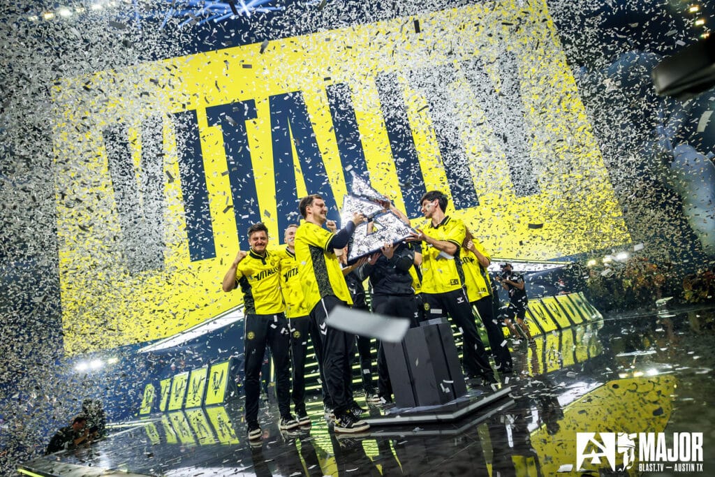Immagine della vitalità della squadra contro Strike Levante dell'esplosione della squadra di Austin Major Trophy