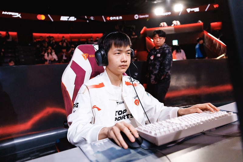 Top Esports Line 'Creme' Jian competing in the LAN event League of Legends First Stand
