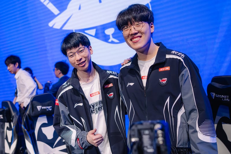 Qualquer um Legend Worlds 2025