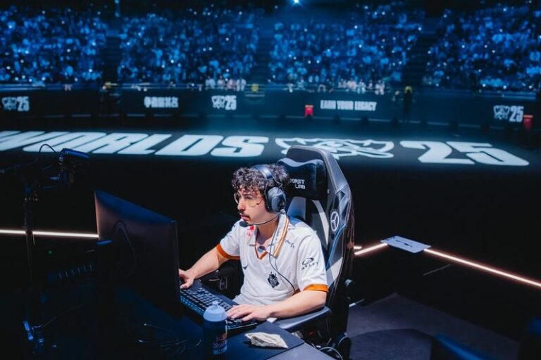 Top Esports eliminate G2 to advance to Worlds 2025 semifinals