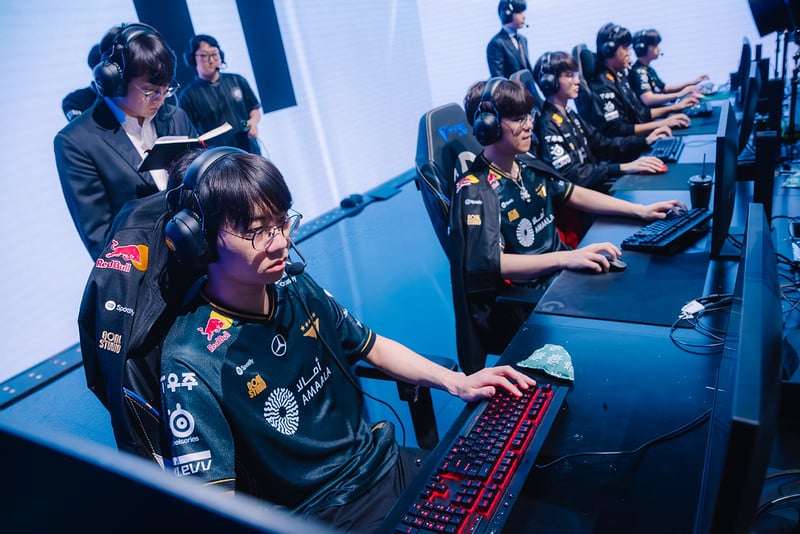 T1 quailify for Worlds 2025