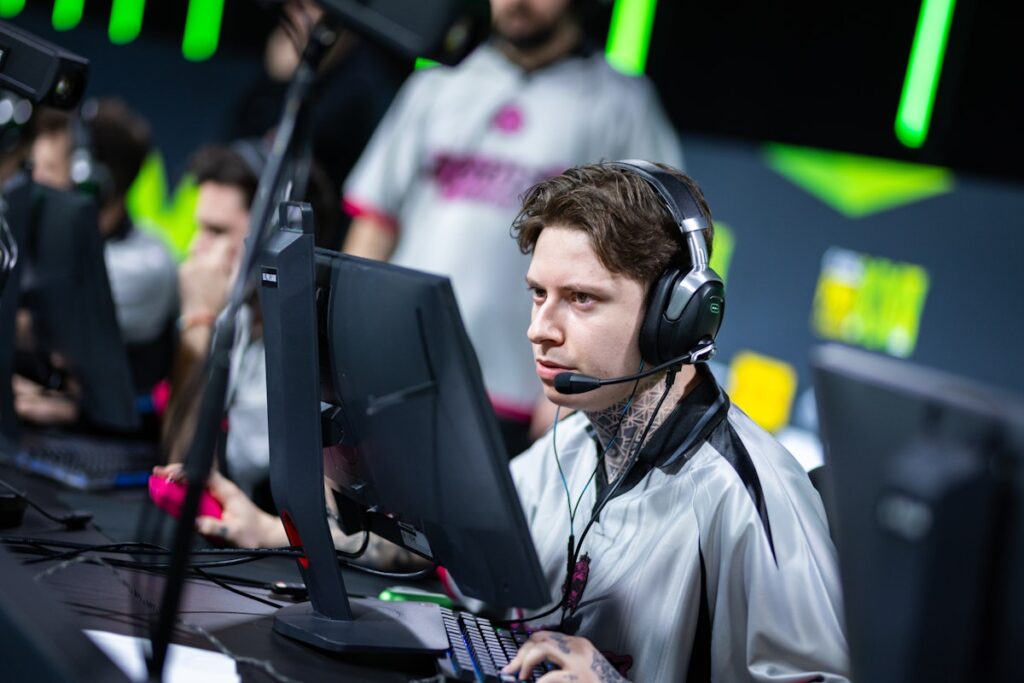 martinezsa at esl