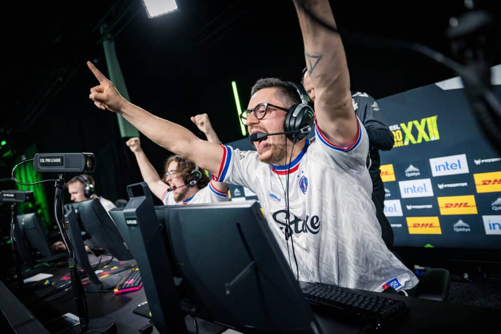 Image of Team Vitality Counter-Strike players celebrating during ESL Pro League Season 22