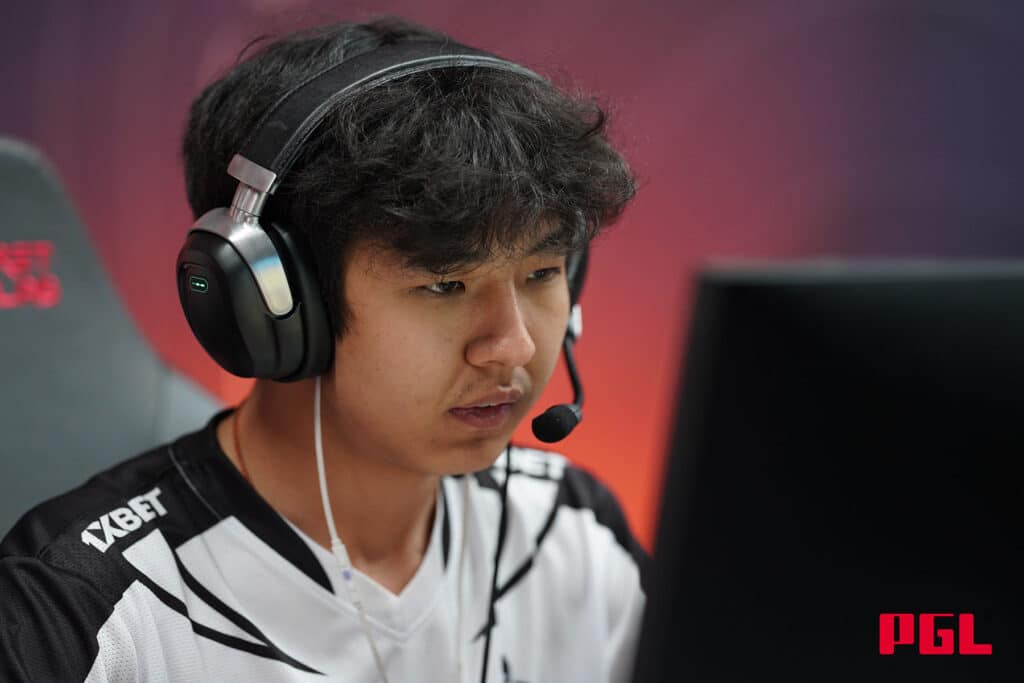 Image of Counter-Strike player Senzu representing The MongolZ at PGL Cluj-Napoca 2025