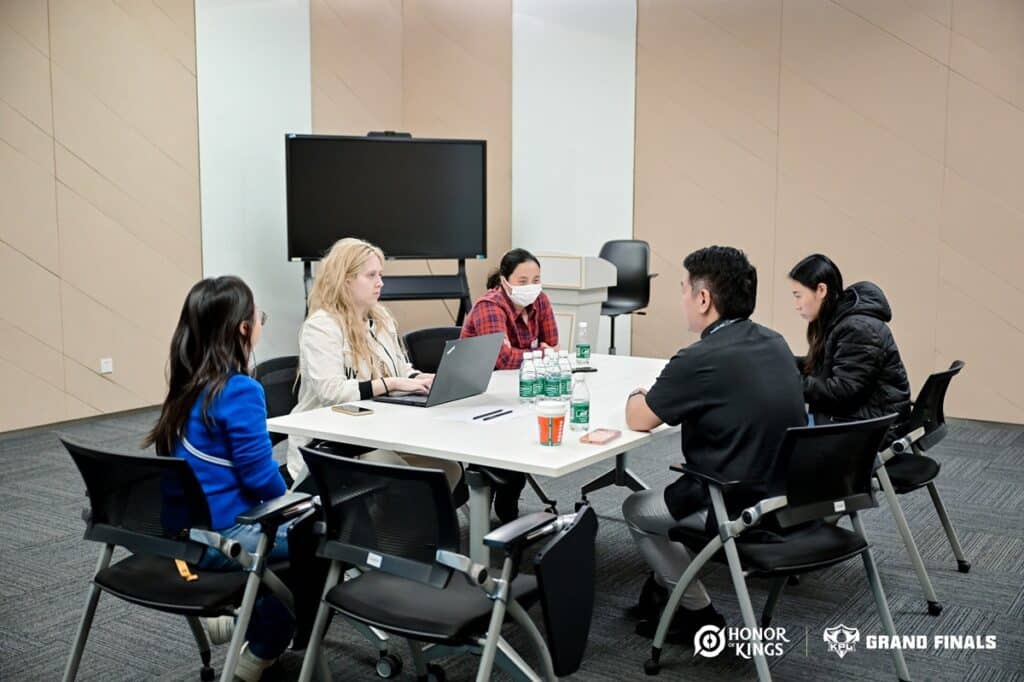 intervista all'onore dei re kpl filippine