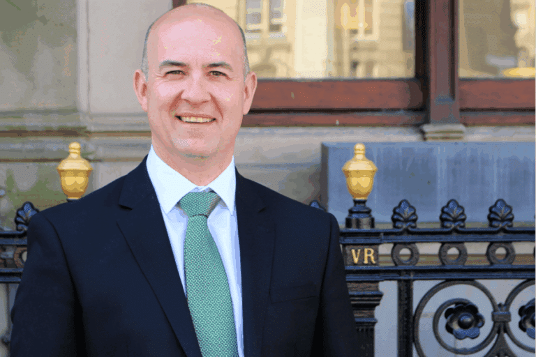 CS2 vs. CS:GO: Graphics, Maps & Gameplay Compared