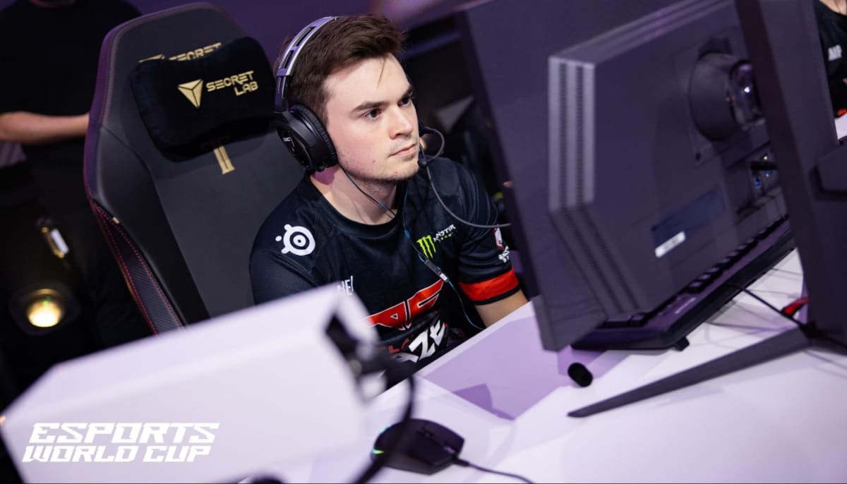 How much money has Tyler “aBeZy” Pharris won during his esports career?