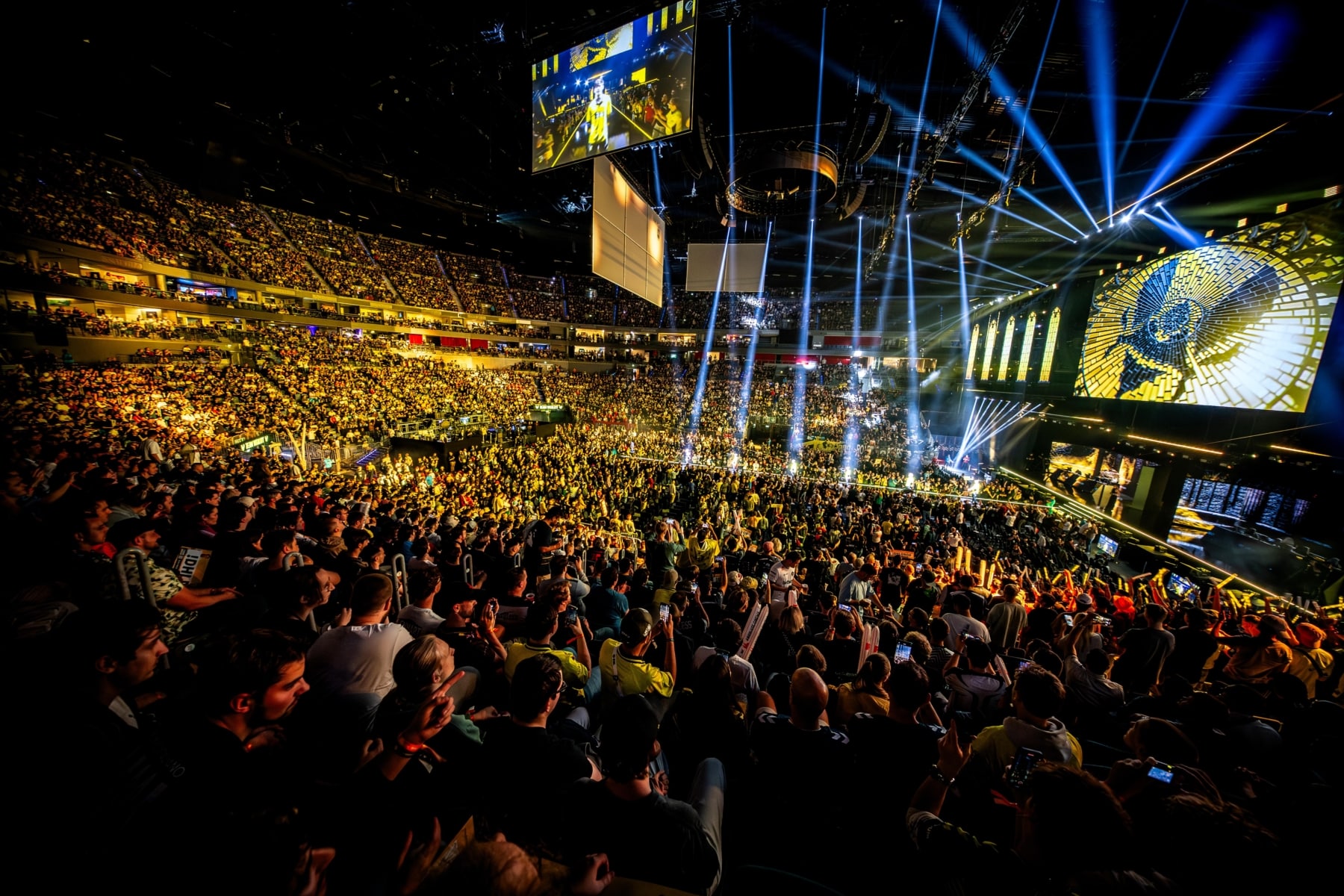 A year on the server: Counter-Strike 2 esports in 2025