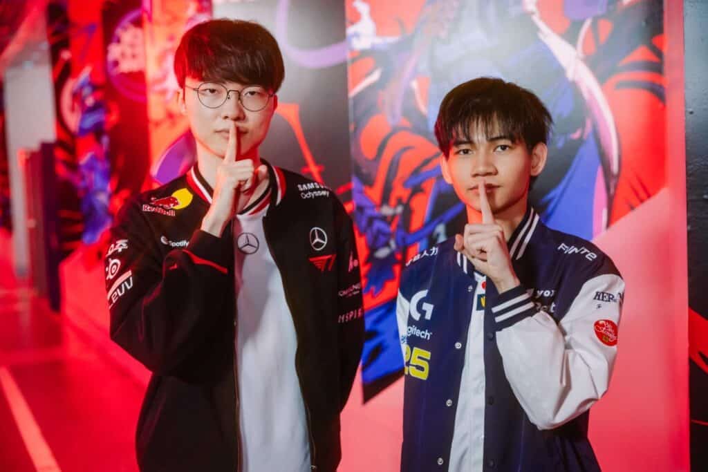 Faker (L) von T1 und HongQ von CTBC Flying Oyster