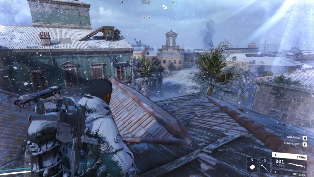 Der Arc Raiders-Charakter in Winterkleidung steht auf einem schneebedeckten Dach und blickt auf eine verschneite Stadtlandschaft mit alten Gebäuden und Palmen