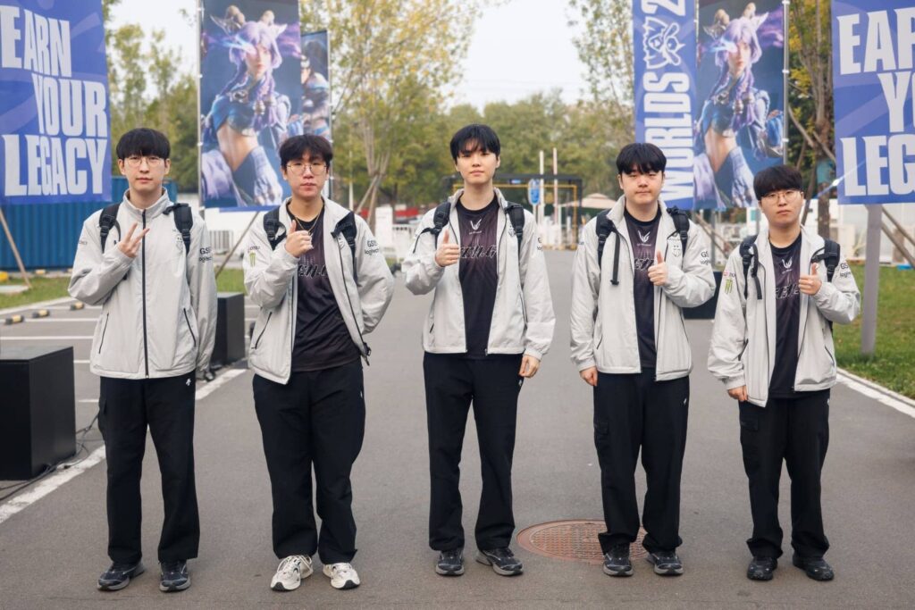 Gruppenfoto des Gen.G Esports-Teams