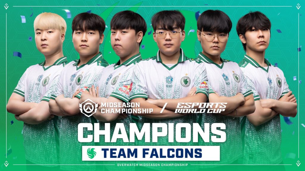 Siegeraufstellung des Team Falcons für die OWCS Midseason Championship während des Esports World Cup 