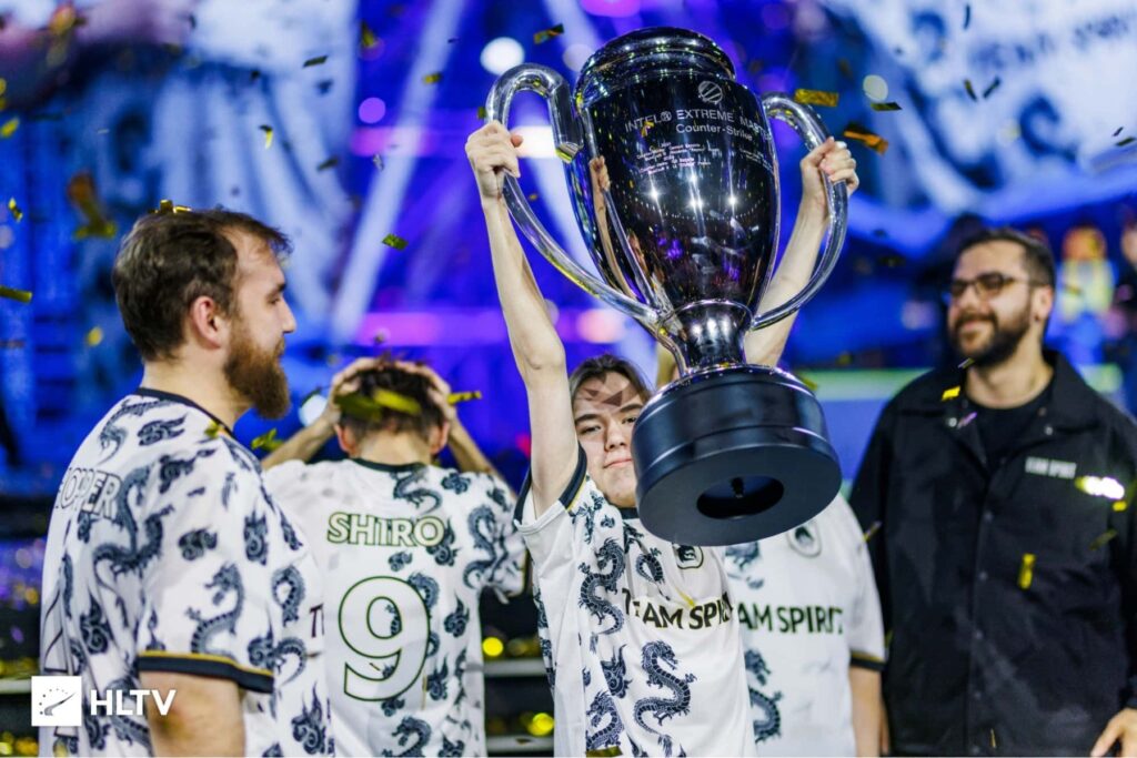Donk con il trofeo IEM Katowice
