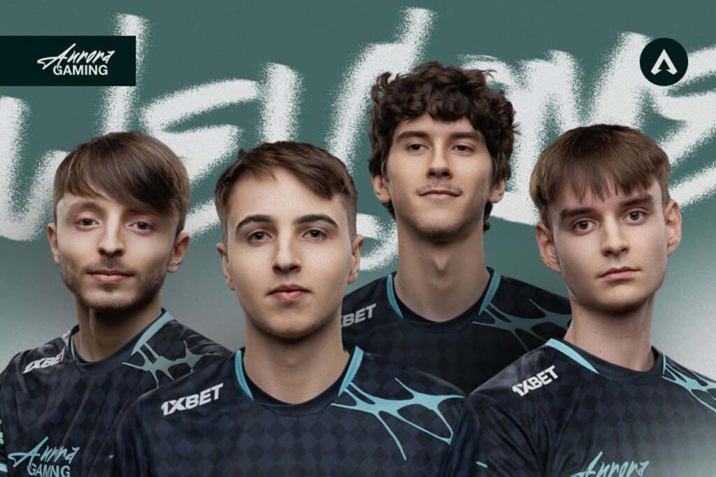 Bild des Kaders der Aurora Gaming Apex Legends in grauen und türkisfarbenen Trikots auf einem hellgrünen und weißen Hintergrund