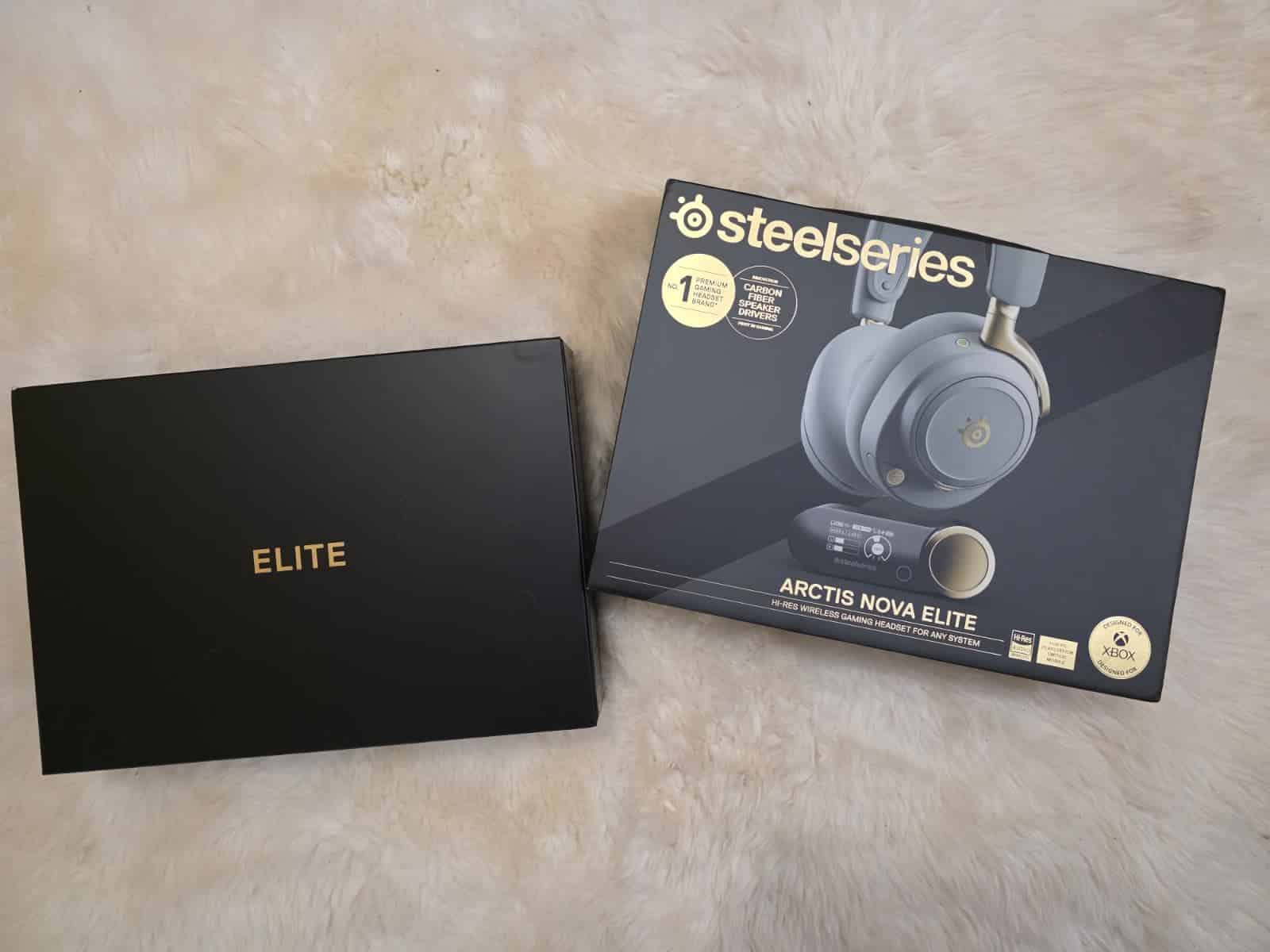 SteelSeries Arctis Nova Elite headset packaging