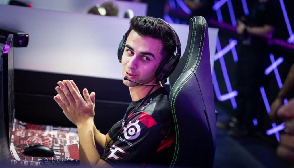 EpikWhale net worth: How much money has Shane “EpikWhale” Cotton made in his esports career?