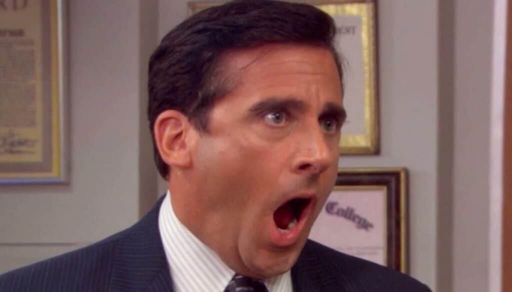 Schauspieler Steve Carell als Michael Scott aus der TV-Show The Office mit überraschtem, offenem Mund