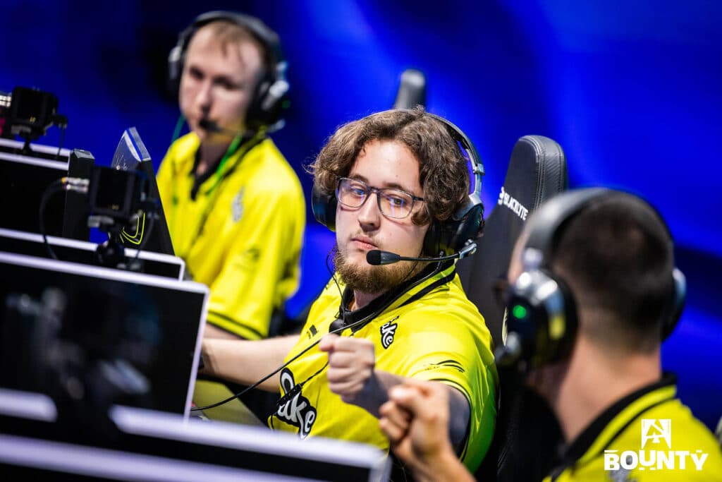 Bild des Team Vitality Counter-Strike-Teams, das beim BLAST Bounty-Event antritt