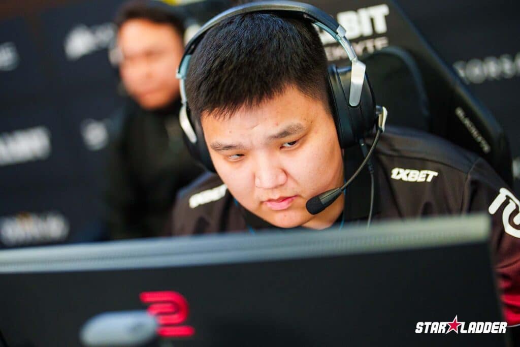 The Huns Esports signs controlez