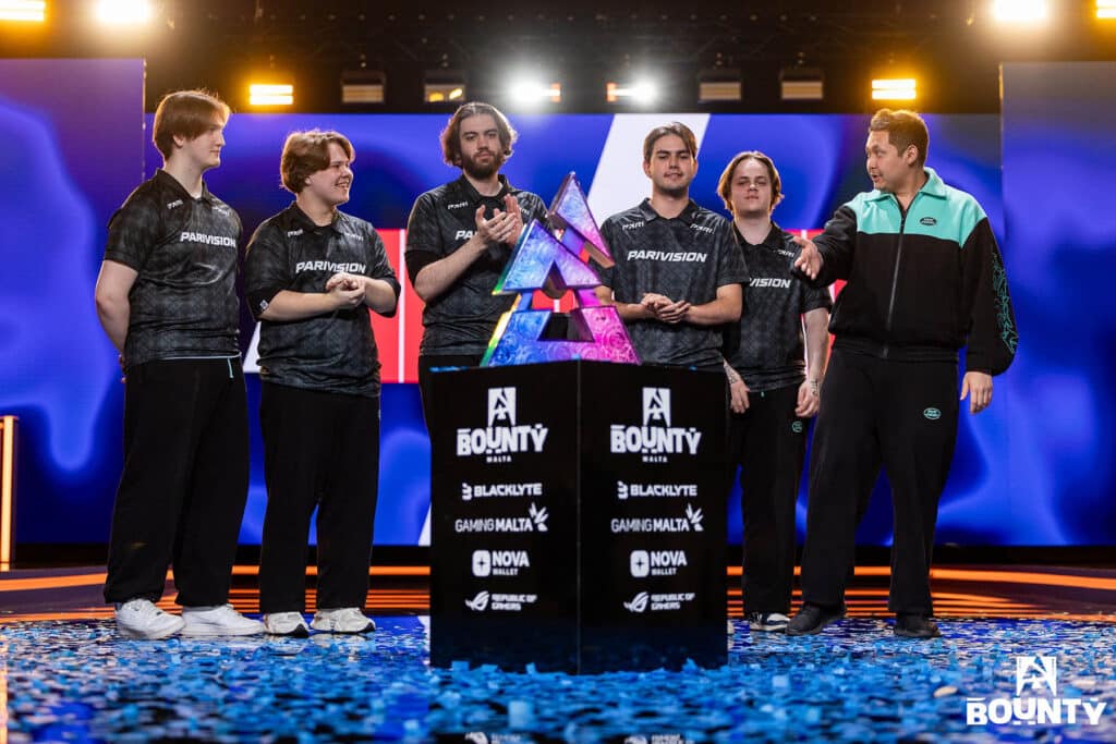 Image of Parivision Counter-Strike 2 team standing behind BLAST Bounty Season 1 trophy